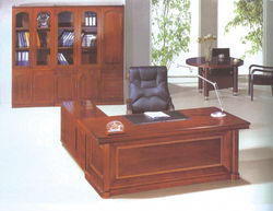 順德長鑫辦公家具集團 卓越辦公臺產品，打造高效專業辦公環境